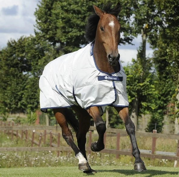 Bucas Sun Shower Turnout 1 Bucas Sun Shower Turnout