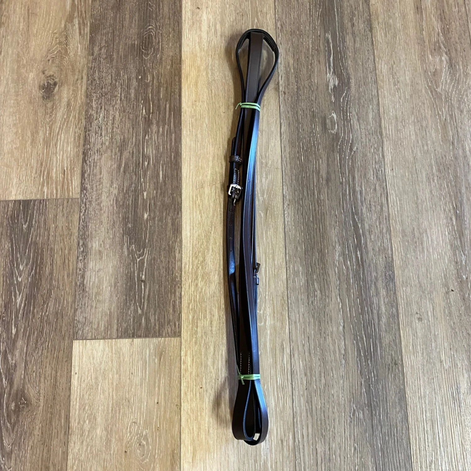 Consignment Vala Brown Standing Martingale FULL 1 Consignment Vala Brown Standing Martingale FULL